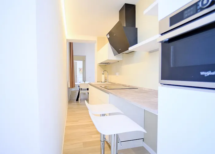 Cavour - Boutique Home In Florence